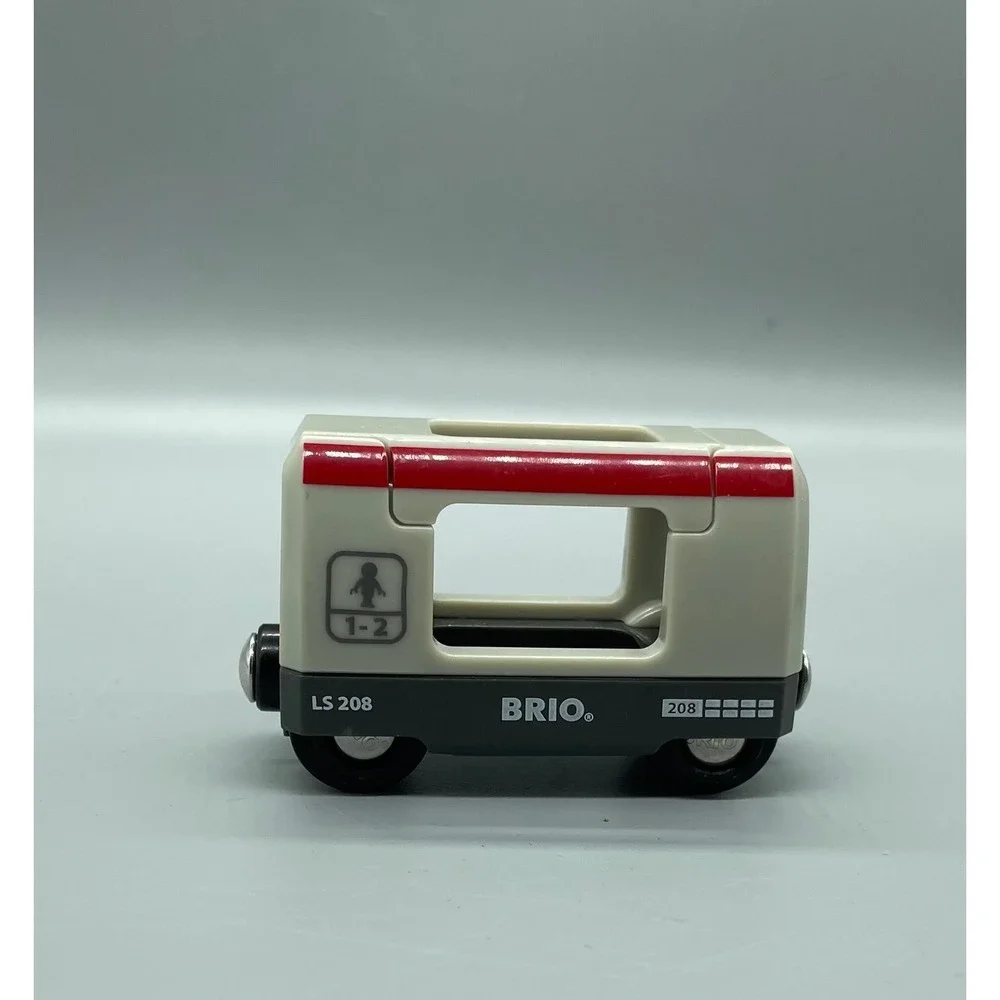 Brio LS 208 Passenger Train Car Magnetic Wooden Railway White Red Grey 208‎